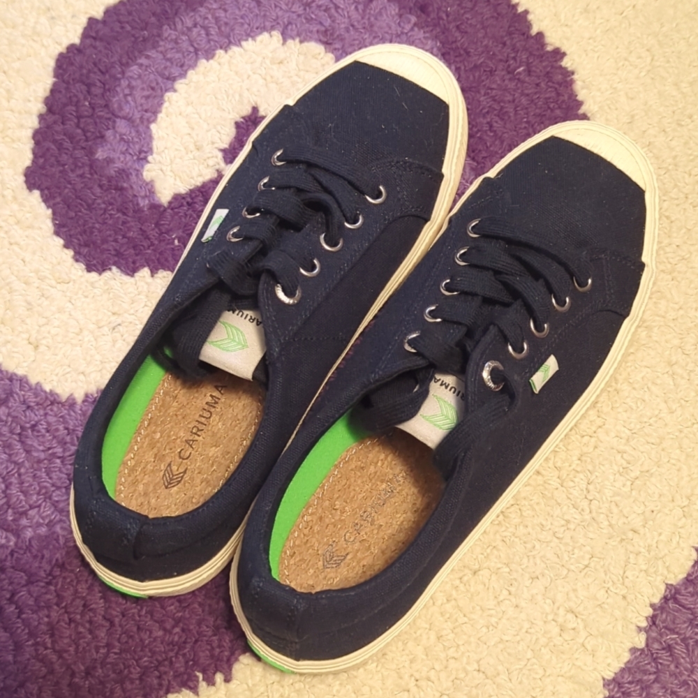 Women's Cariuma Sneekers
